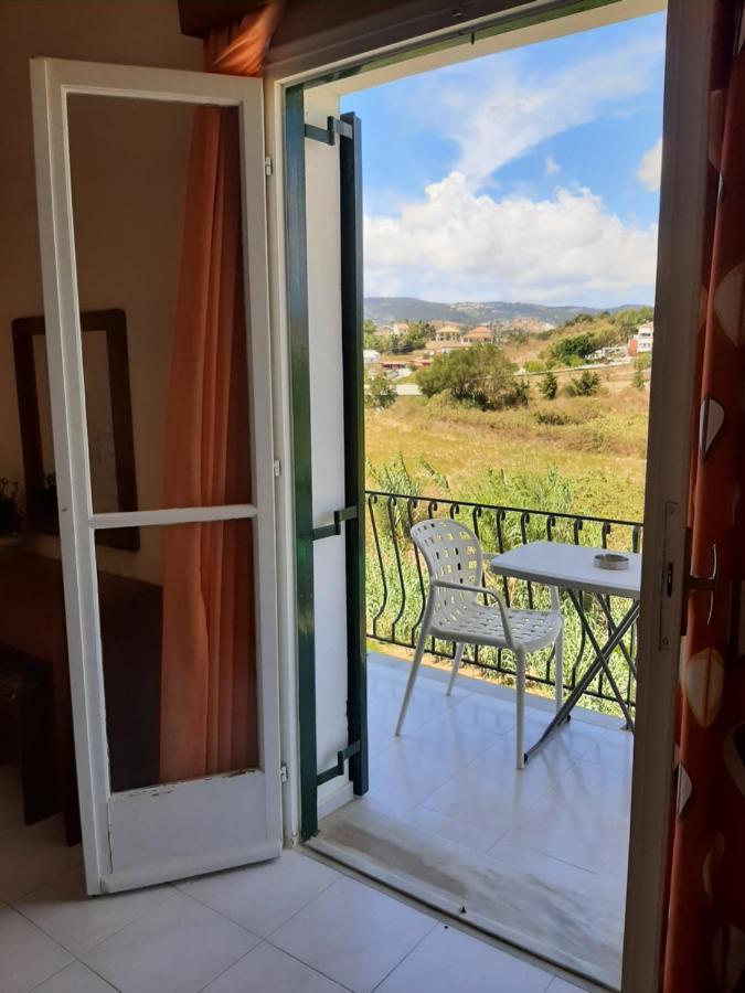 Ammousa Hotel Apartments Lixouri Esterno foto