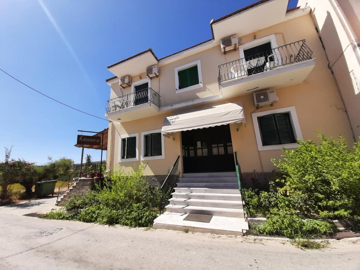 Ammousa Hotel Apartments Lixouri Esterno foto