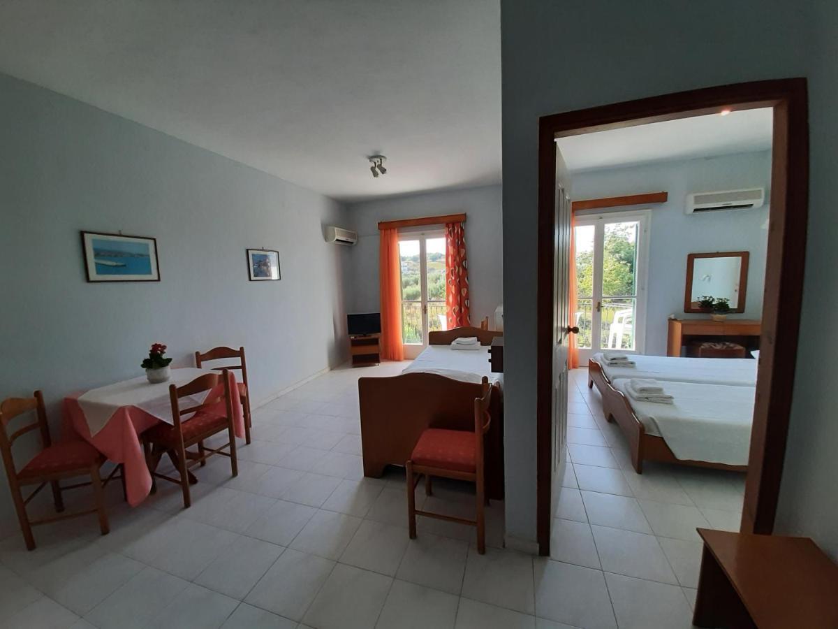 Ammousa Hotel Apartments Lixouri Esterno foto