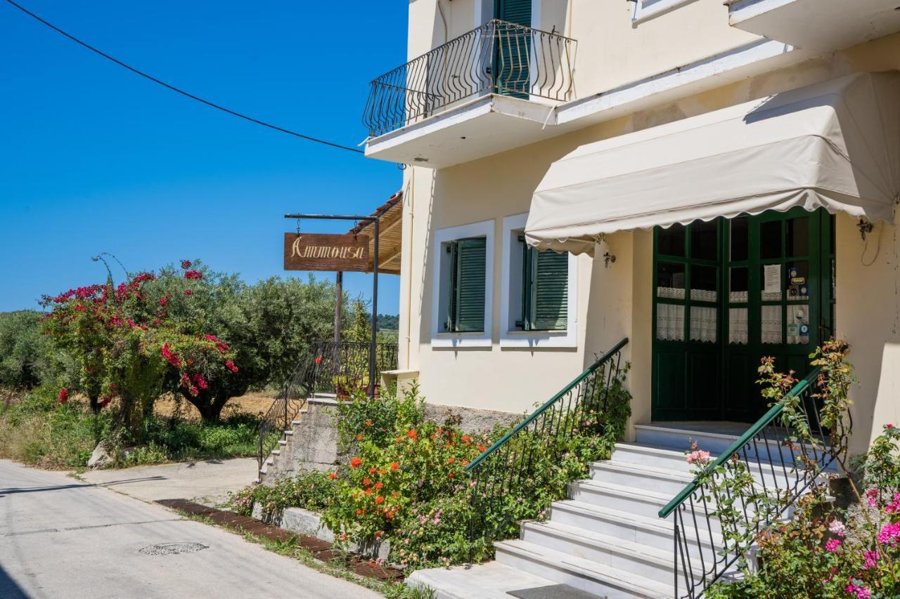 Ammousa Hotel Apartments Lixouri Esterno foto