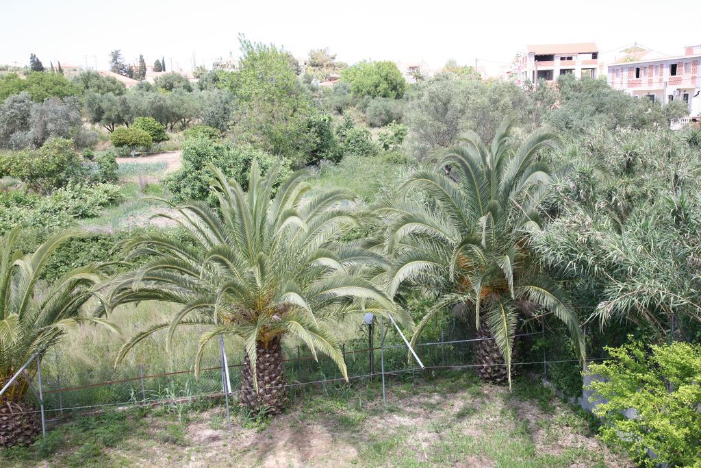 Ammousa Hotel Apartments Lixouri Esterno foto